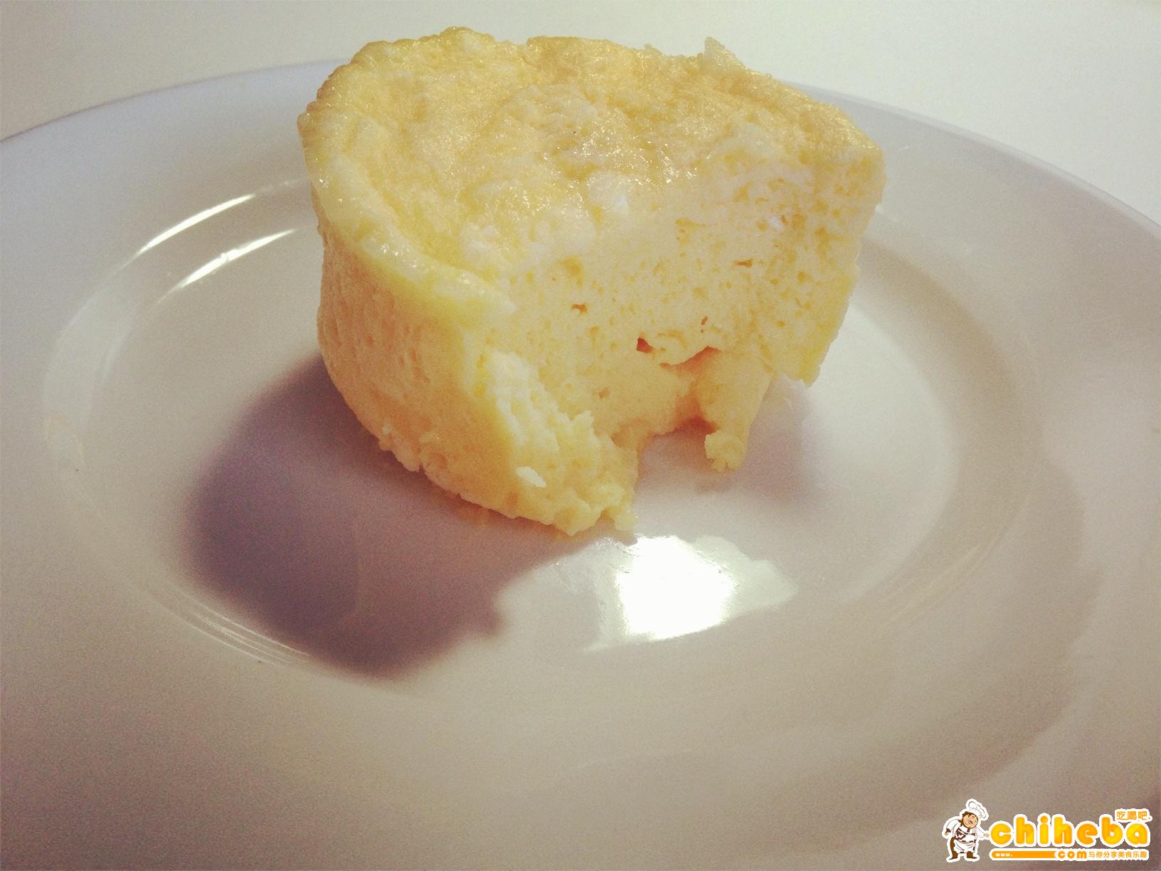 懒人食|1分钟微波炉柠檬酸奶小蛋糕（无油低脂版）的做法 步骤12